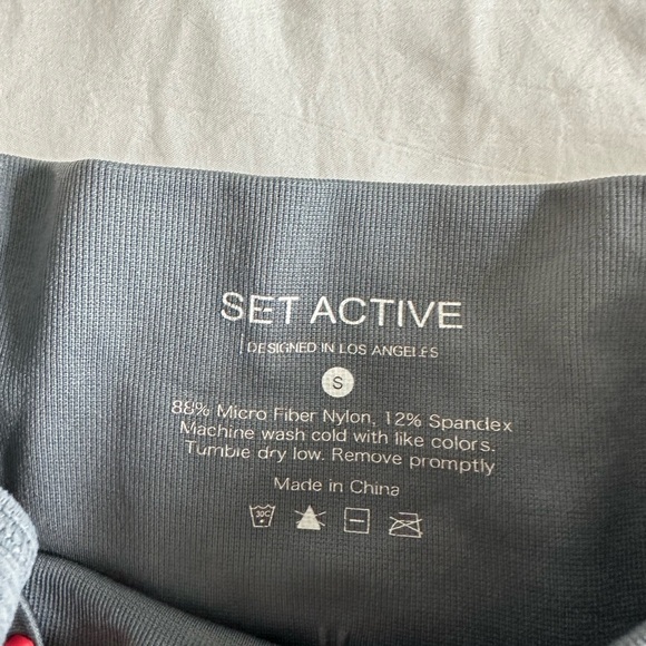 Grey Set Active Leggings and Bra Set - Picture 2 of 3